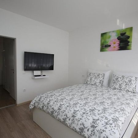 Studio Apartment Koko Rijeka Eksteriør billede
